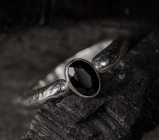 Onyx ring