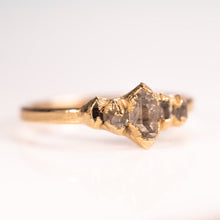 Load image into Gallery viewer, Multi Herkimer Diamond- Size 7